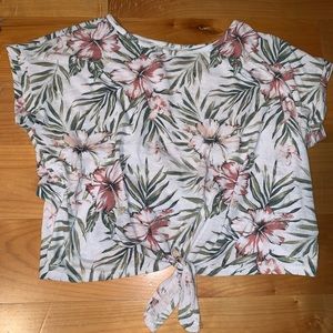 Floral knot shirt